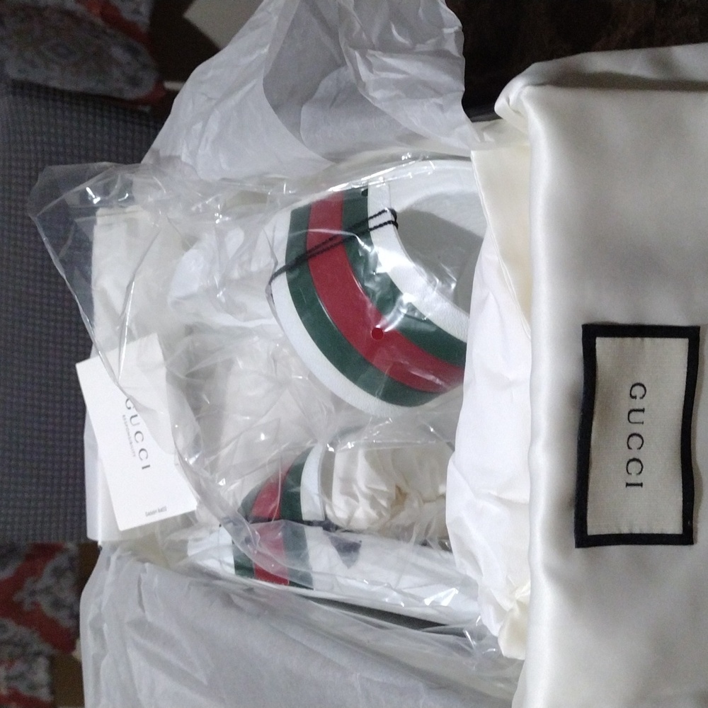 Gucci Slides - Picture 6 of 12